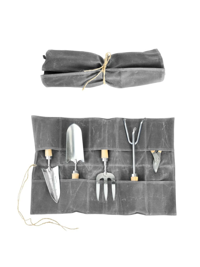 Esschert Waxed Canvas Roll Up Pouch 1 Esschert Waxed Canvas Roll Up Pouch